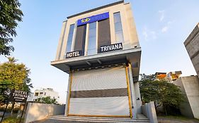 Fabhotel Trivana, Mahalaxmi Nagar